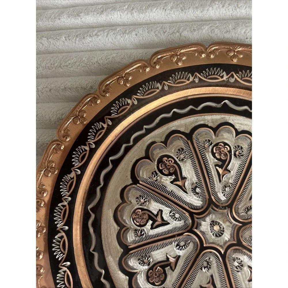 Vintage Turkish Handmade Copper 12 in. Plate Wall Hanging Good Condition